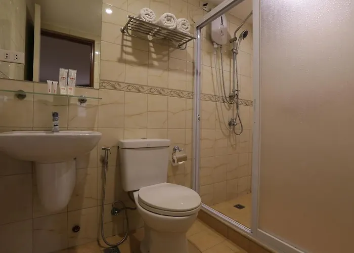 Oyo 419 La Scala Residences ホテル 2*