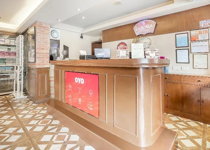 Oyo 419 La Scala Residences ホテル 2*