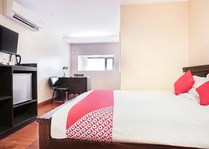 ホテル Oyo 419 La Scala Residences